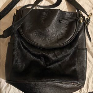 Clarks Elegant Black Leather/ fur Shoulder Bag